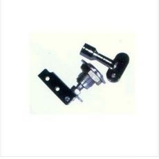 三角鎖和鑰匙用途：電梯門機(jī)嚴(yán)格要求國家標(biāo)準(zhǔn)生產(chǎn)