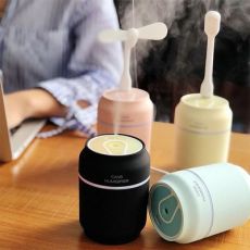 易拉罐加濕器 三合一多功能迷你便攜家用車(chē)載USB桌面風(fēng)扇加濕器